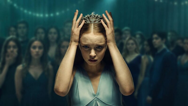 Summer H. Howell como Carrie White na nova série do Prime Video